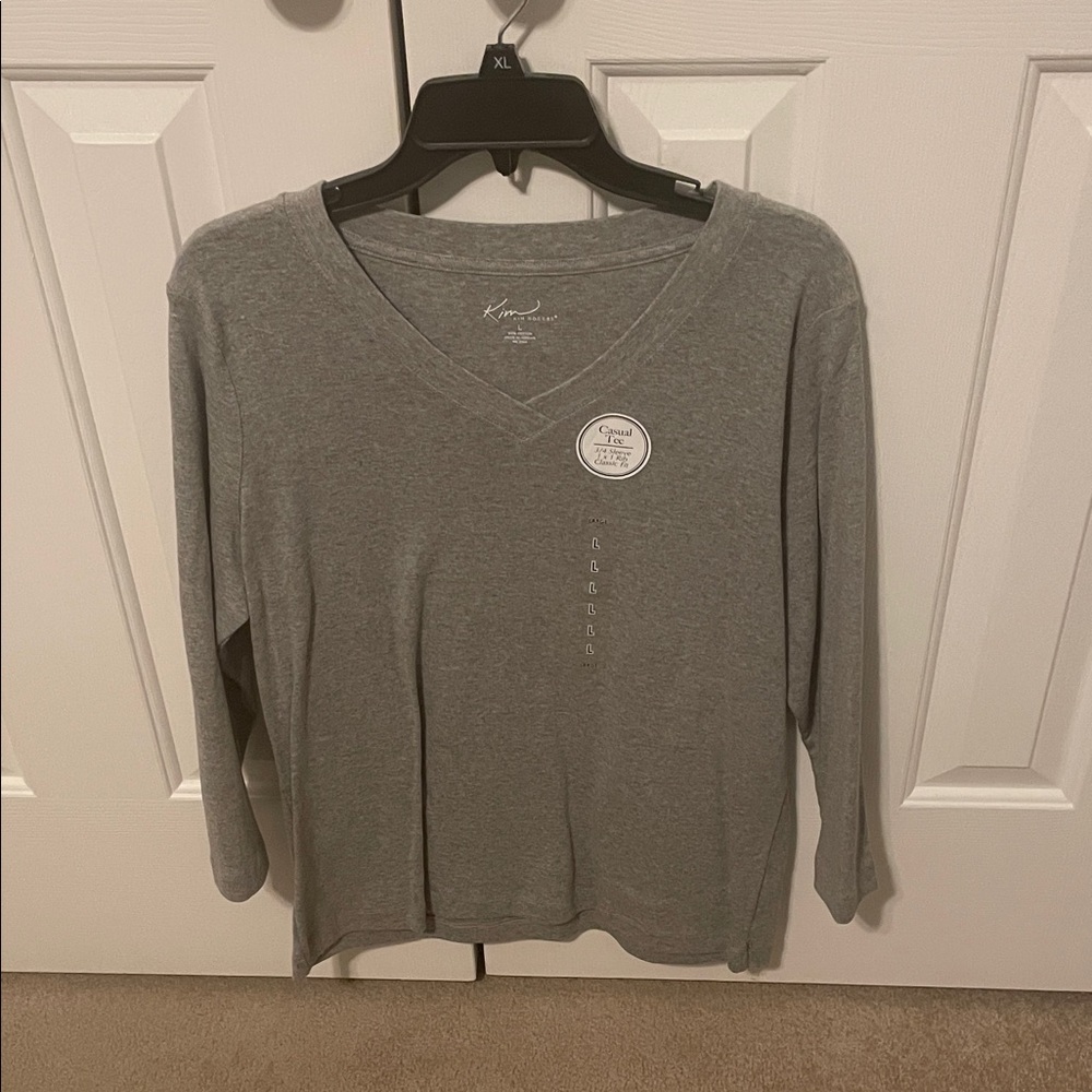 Kim Rogers Women's Heather Gray V-Neck Top Large (New With Tags)